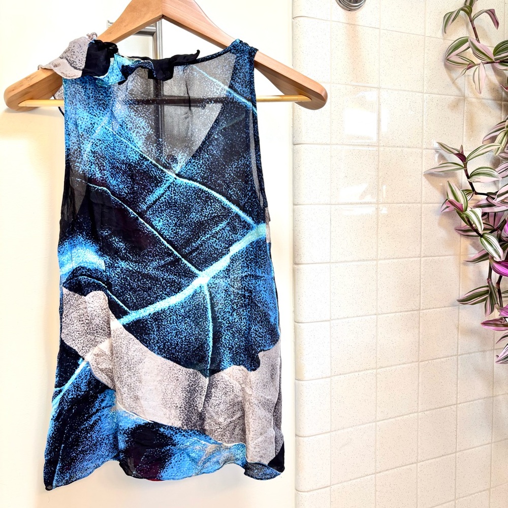 Anthropologie leifsdottir Silk Tank Size 4 Blue Ruffle Abstract Artsy French - Picture 7 of 11